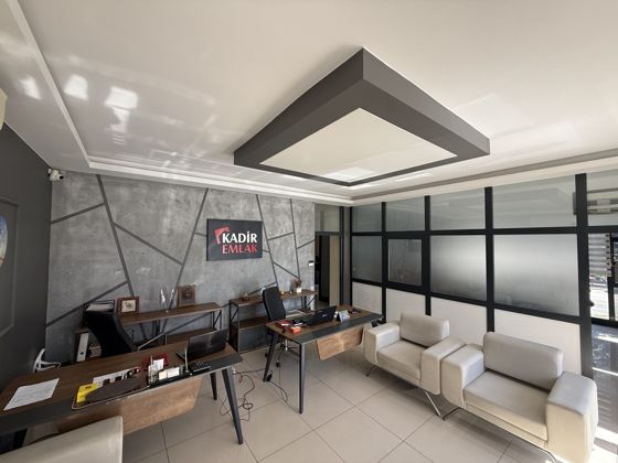 Ofis oturma ve görüşme alanı